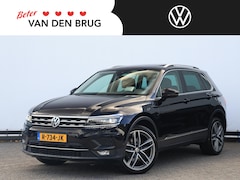 Volkswagen Tiguan - 2.0 TSI 4Motion Highline 220PK DSG | Panoramadak | Trekhaak | 2500KG Trekgewicht | Led plu