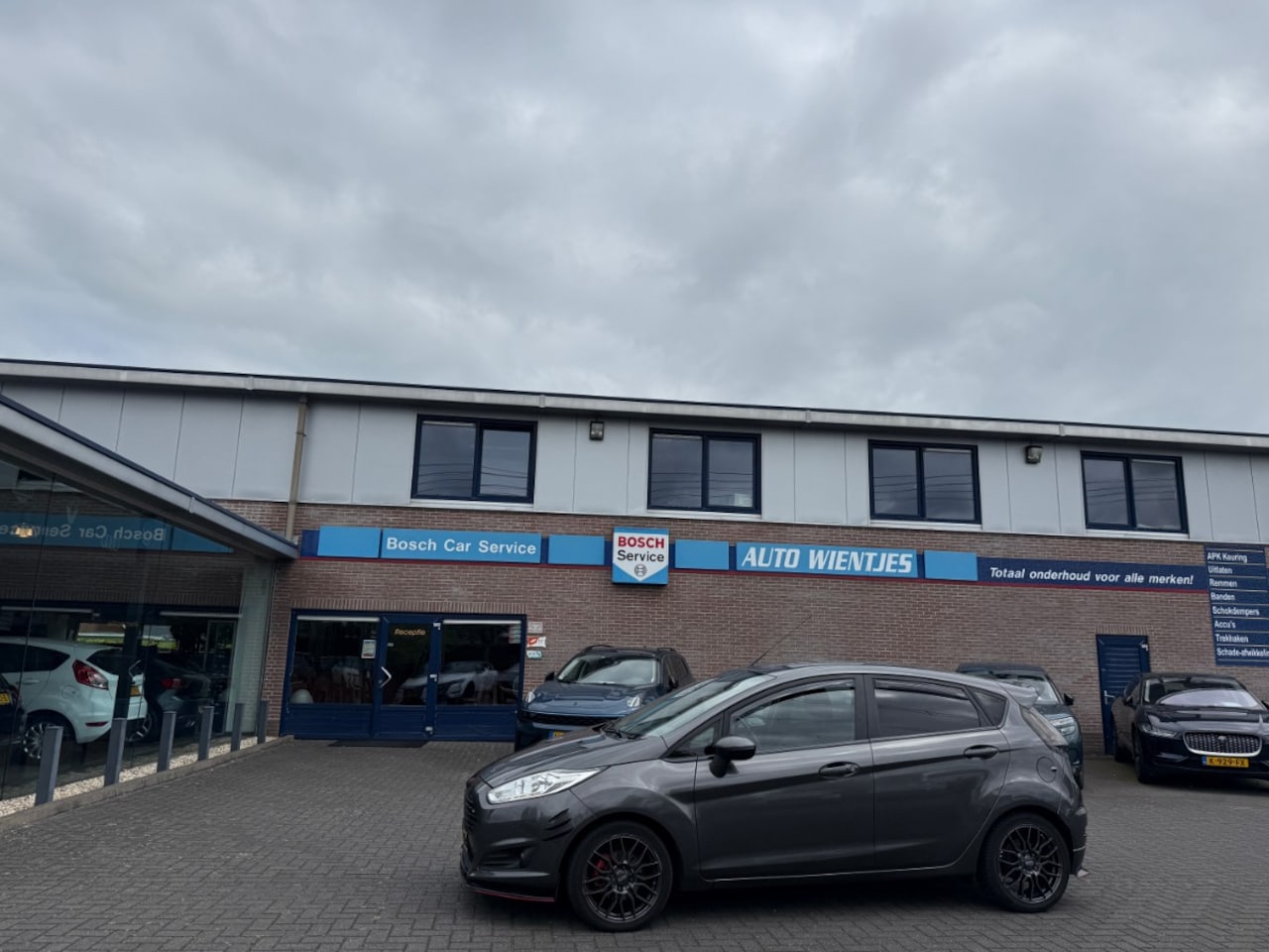 Ford Fiesta - 1.5 TDCi 70kw | Titanium 5-Drs | Airco | Cruise | Navi - AutoWereld.nl