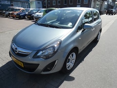 Opel Corsa - 1.2-16V Design Ed