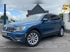 Volkswagen Tiguan Allspace - All-Space 2.0 TSI Aut. Highline 7-zit/ Pano/ Leer