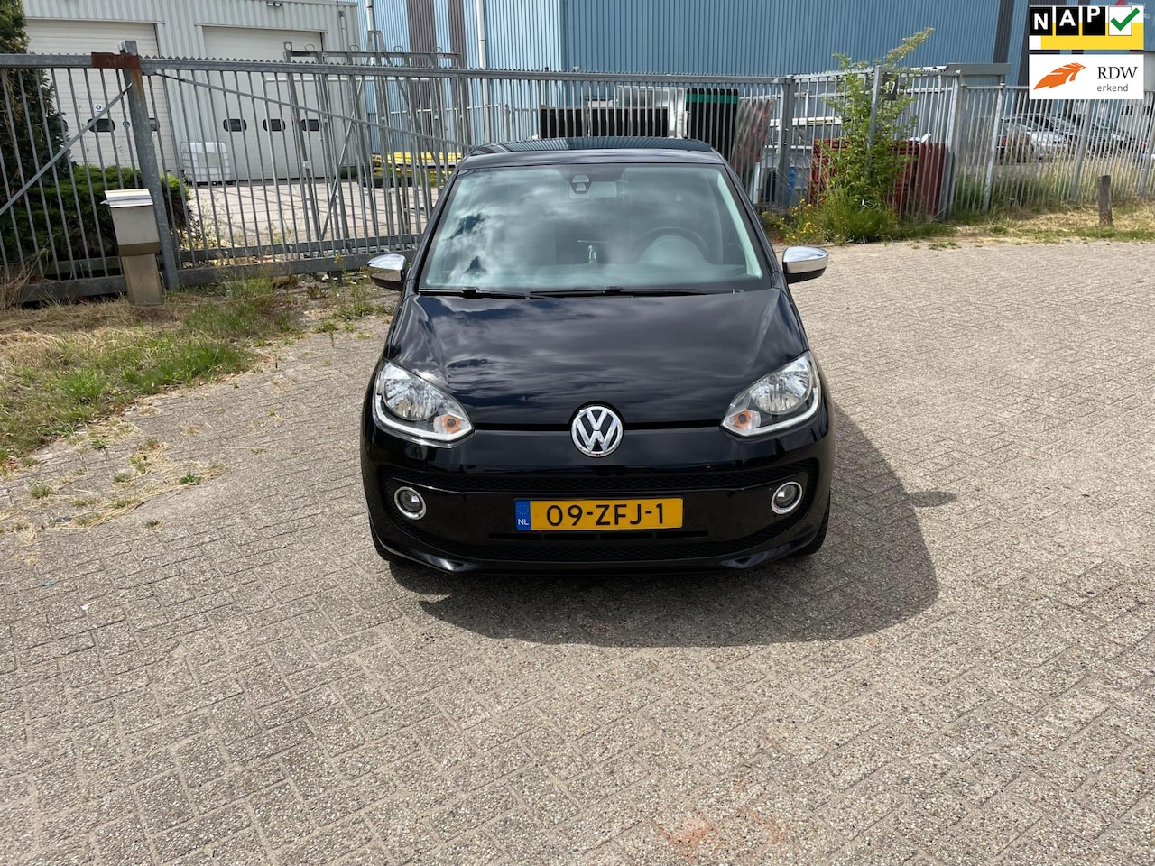 Volkswagen Up! - 1.0 high up! BlueMotion 1.0 high up! BlueMotion - AutoWereld.nl