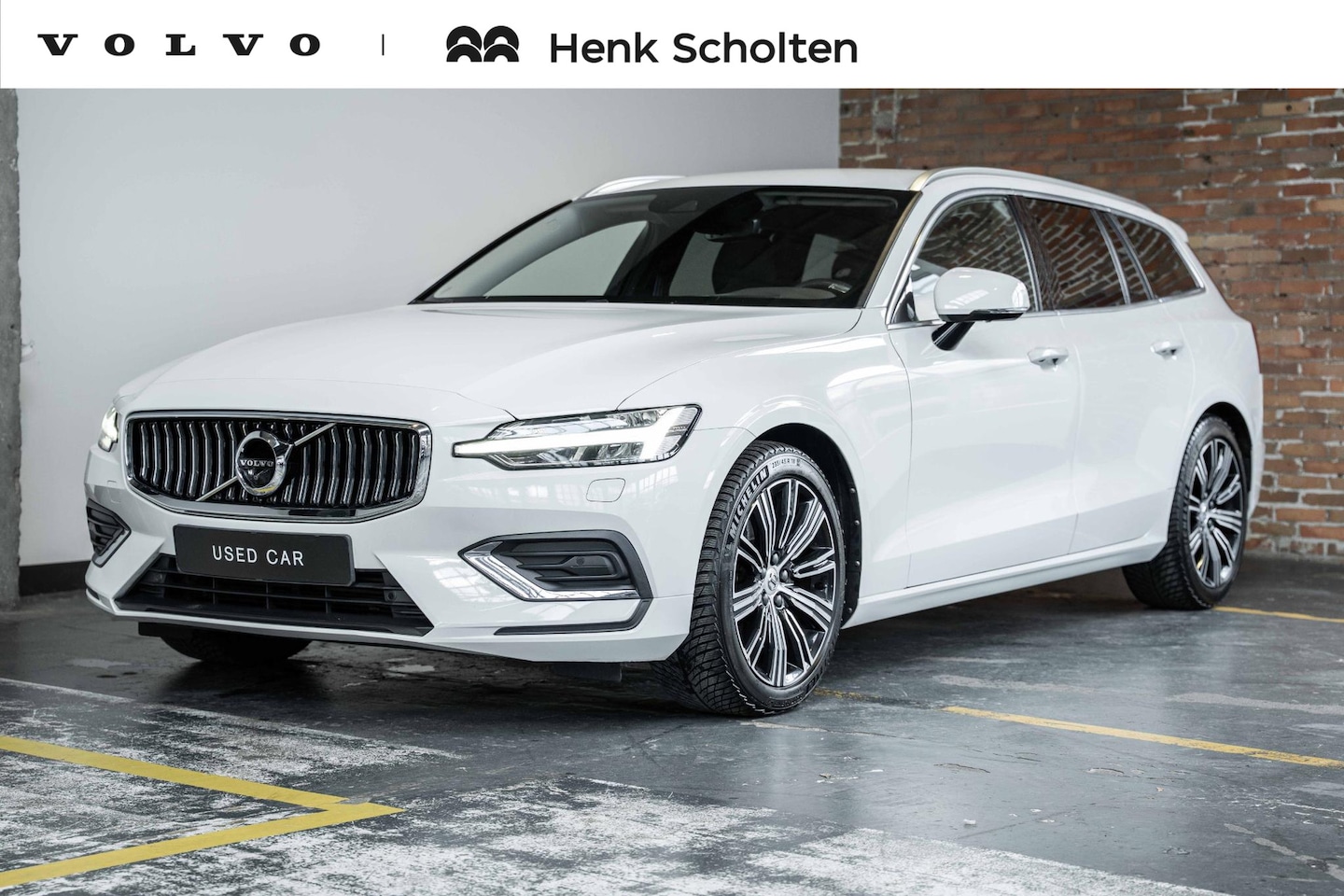 Volvo V60 - 2.0 T5 Inscription | Dealeronderhouden | 360° parkeercamera | Adaptive cruise control | He - AutoWereld.nl