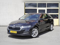 Skoda Octavia Combi - 1.0 TSI Business Edition Plus BJ2021 Lmv 17" | Led | Pdc | Navi | Dynamische knipperlichte