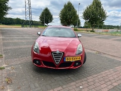 Alfa Romeo Giulietta - 1.4 T M-Air Distinctive Turbo Multiair