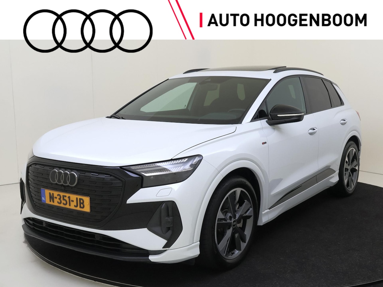 Audi Q4 e-tron - 40 Launch edition S Competition 77 kWh | Panoramadak | SONOS audio | Achteruitrijcamera | - AutoWereld.nl
