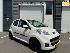 Peugeot 107 - 1.0-12V XS 5Drs Airco NAP 1ste eigenaar