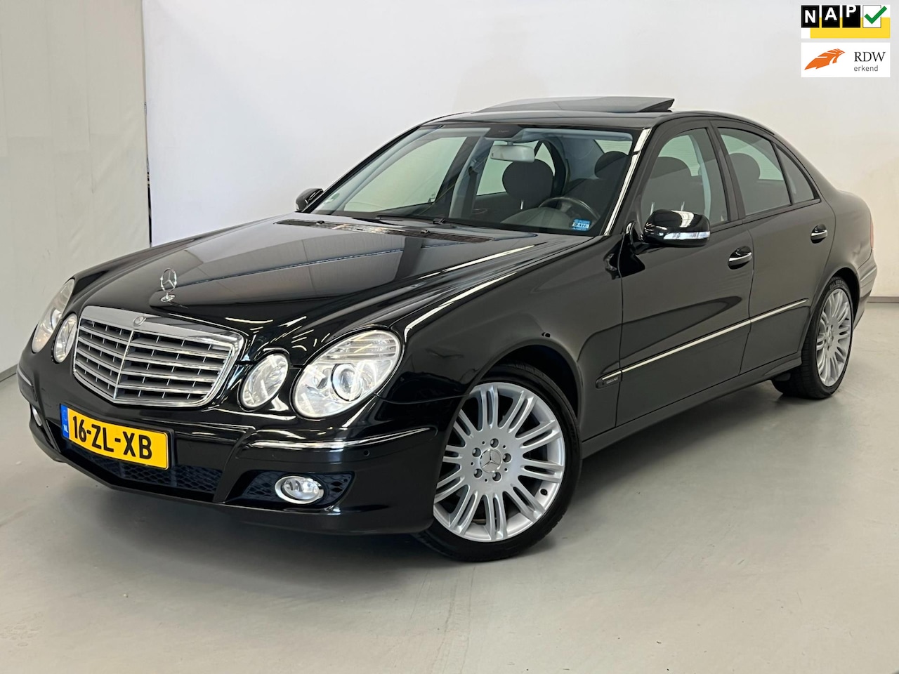 Mercedes-Benz E-klasse - 220 CDI Elegance / Schuifdak / 19" Sport - AutoWereld.nl