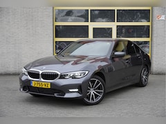 BMW 3-serie - 318i Automaat Executive Edition BJ2020 Lmv 18" | Led | Pdc | Navi | Achteruitrijcamera | D