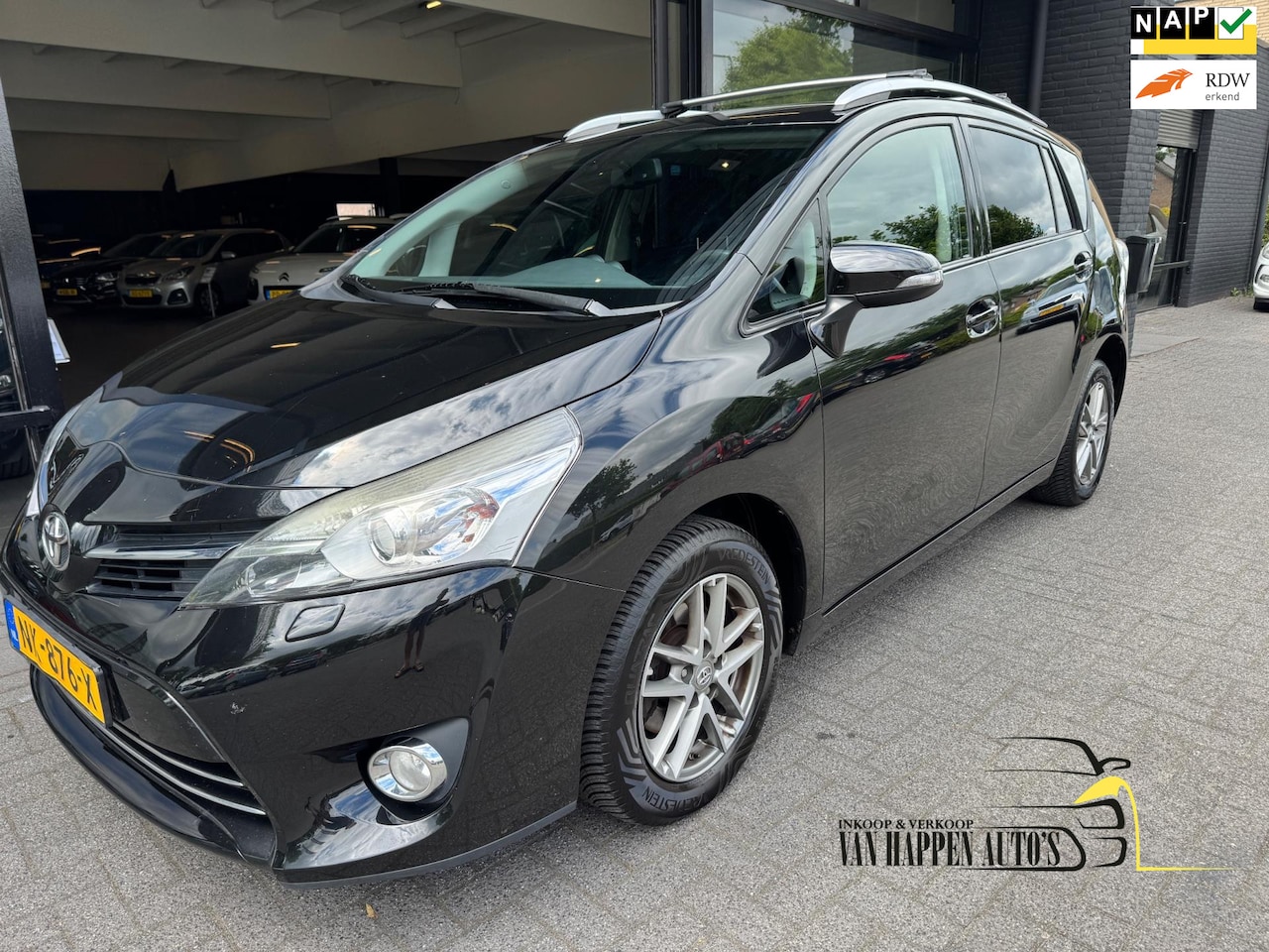 Toyota Verso - 1.8 VVT-i Aspiration 7p. 1.8 VVT-i Aspiration 7p. - AutoWereld.nl