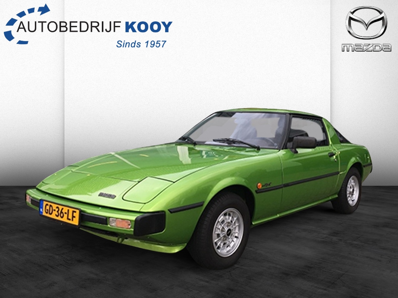 Mazda RX-7 - SA22C veel nieuwe delen - AutoWereld.nl