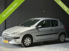 Peugeot 206 - 1.4 One-line|AIRCO|APK|NAP|