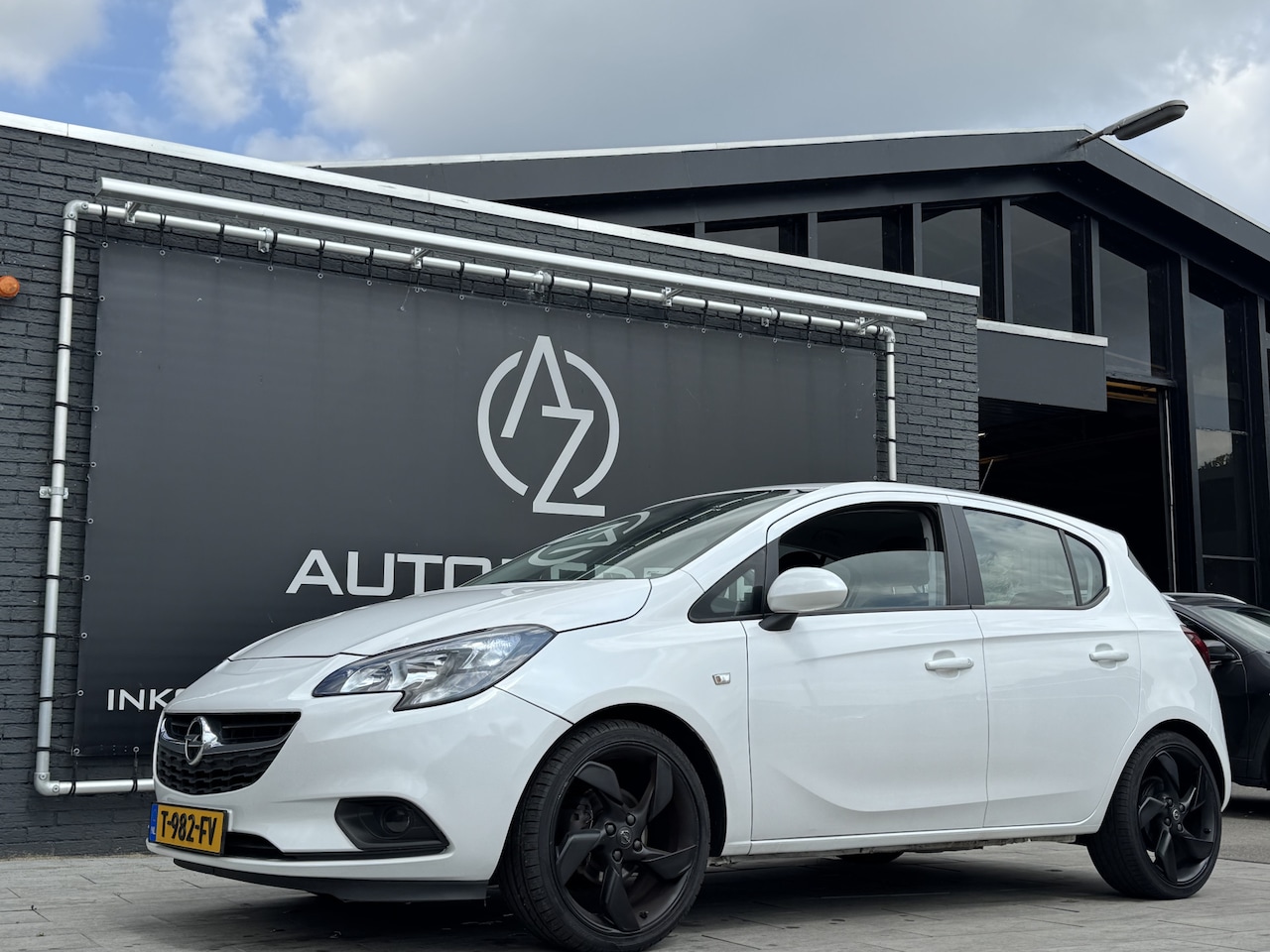 Opel Corsa - 1.2 1.2 - AutoWereld.nl