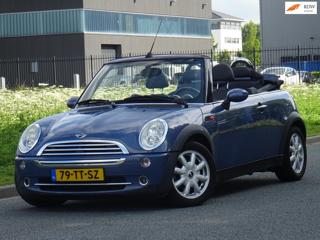 MINI Cabrio - Mini 1.6 Cooper LEER/NAVI/AIRCO/PDC/APK 06-2026 - AutoWereld.nl