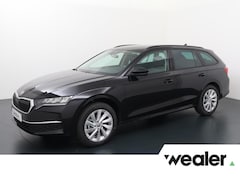 Skoda Octavia Combi - First Edition 1.5 TSI 115 pk DSG | Automaat | El. achterklep | Navigatie | 17'' Lichtmetal