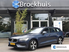 Volvo V60 - 2.0 B3 Momentum Advantage | TREKHAAK | CAMERA | PARKEERSENSOREN V+A | NAVI |