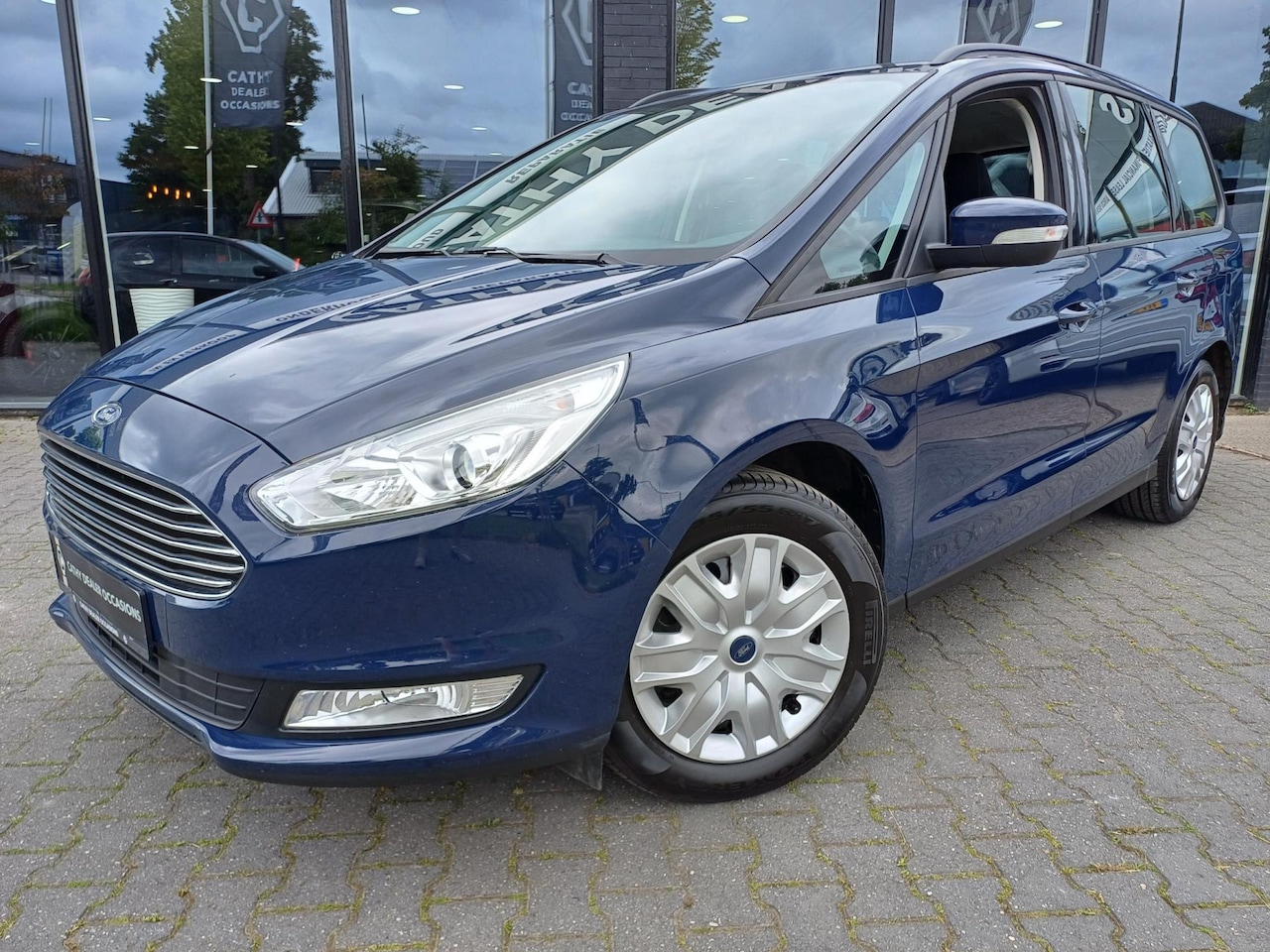 Ford Galaxy - 1.5 Trend 7-Persoons Airco Cruise LED - AutoWereld.nl