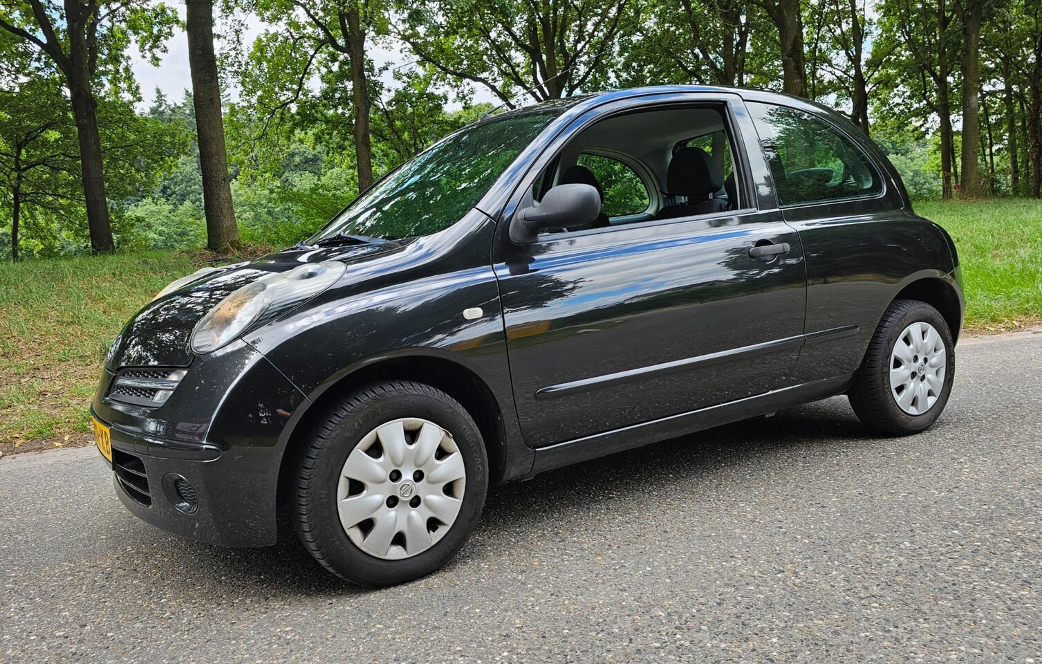 Nissan Micra - 1.2 ELLE Airco ! Elektr Pakket ! - AutoWereld.nl