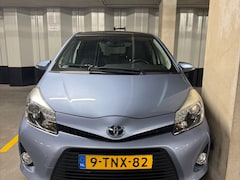 Toyota Yaris - 1.5 Hybrid Dynamic Dealer Ondergehouden, Keyless Entry, LM Velgen, Panoramadak, Automaat, Cruise Control, Cli