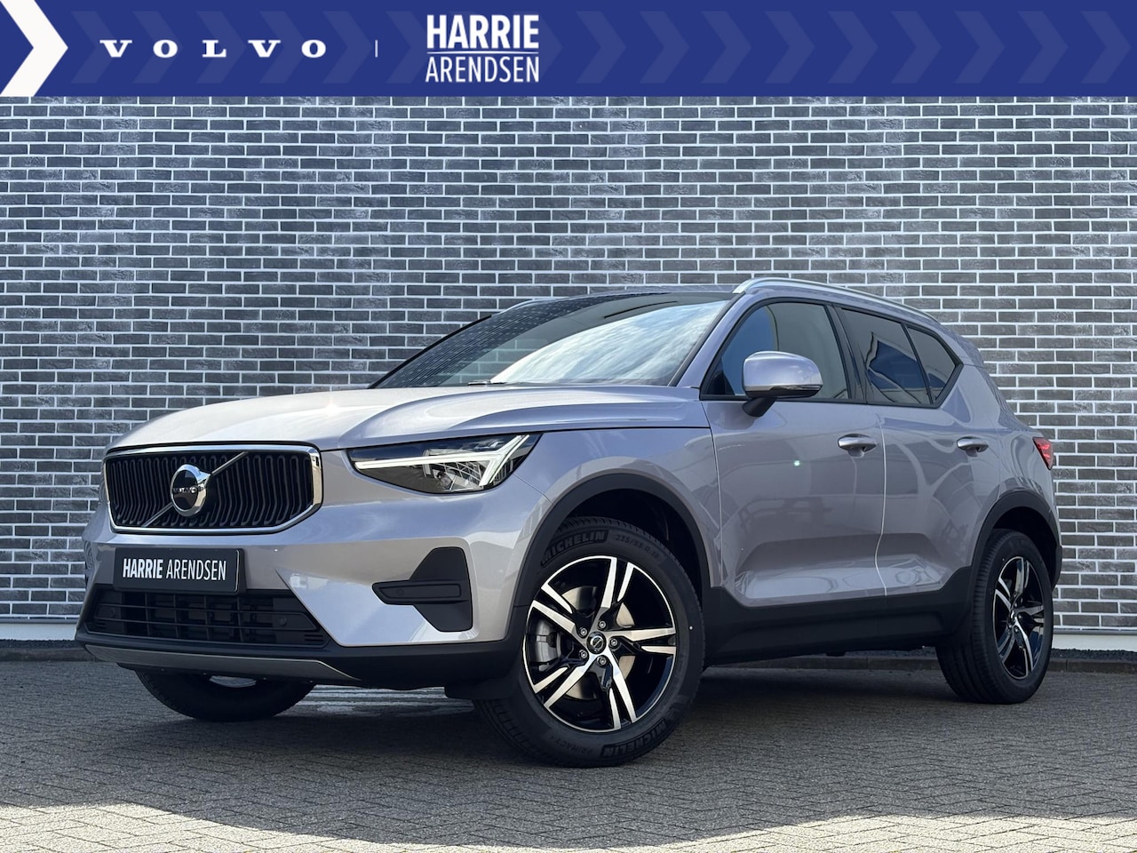 Volvo XC40 - 2.0 B4 Business Edition | Harman Kardon audio | Elektrische achterklep | Keyless | Stoel e - AutoWereld.nl