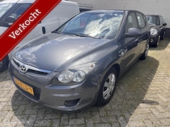 Hyundai i30 - 1.4i Blue Dynamic