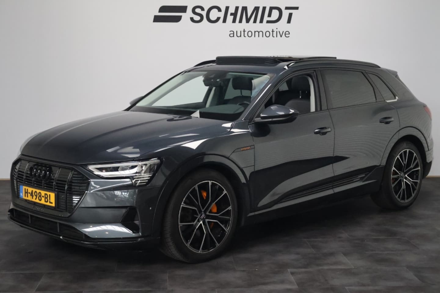 Audi e-tron - 50 quattro Launch Edition + | panorama | Leder | 21" LM - AutoWereld.nl