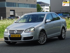 Volkswagen Jetta - 2.0 FSI NAP/XENON/CLIMA/CRUISE/PDC/APK