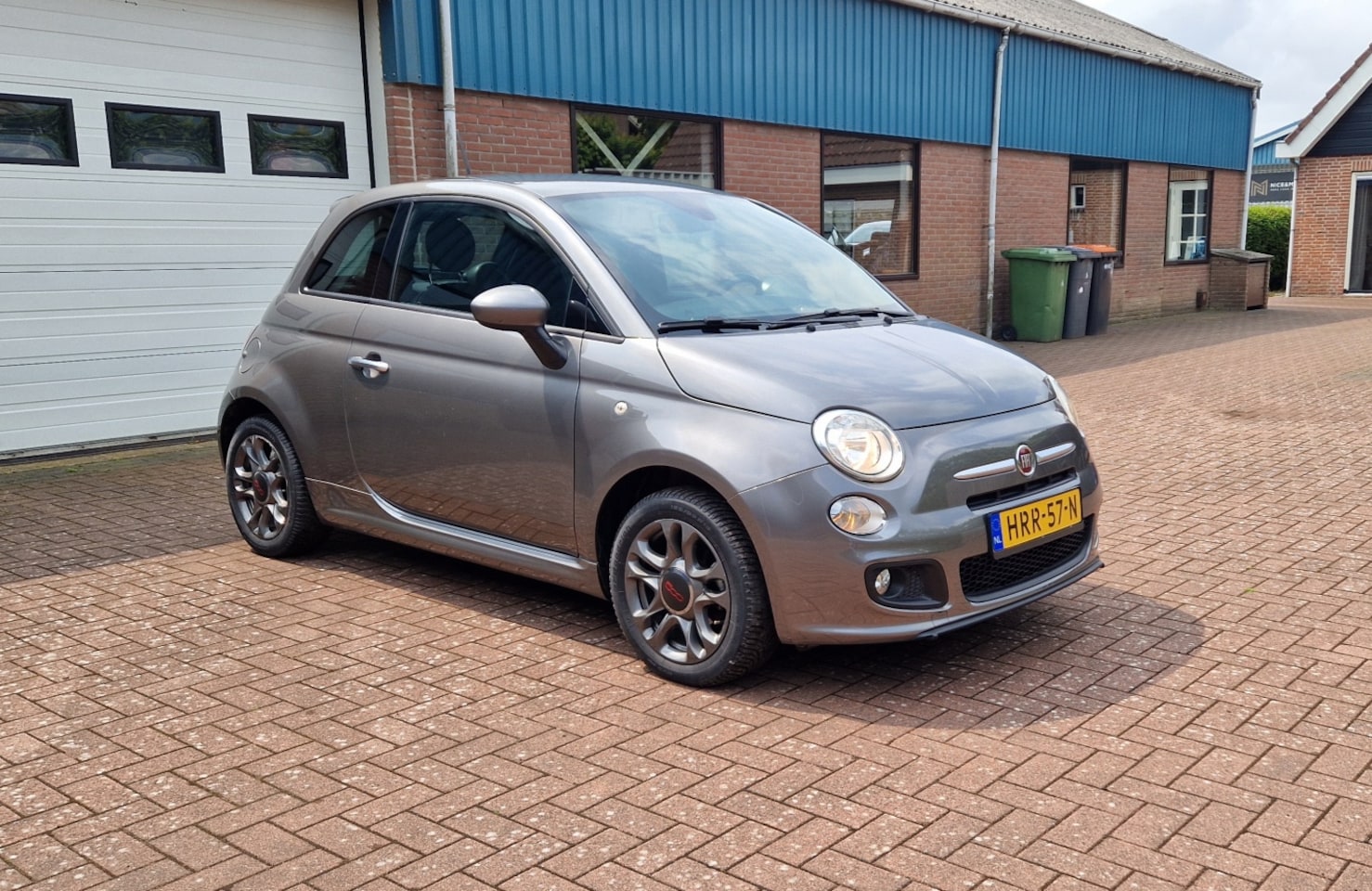 Fiat 500 - 1.2 S Digitaal scherm / Sportuitvoering /Sportuitlaat/ Multimedia - AutoWereld.nl