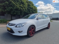 Hyundai i30 CW - 1.4i i-Drive AIRCO 3 X SLEUTELS ELEC.PAKET