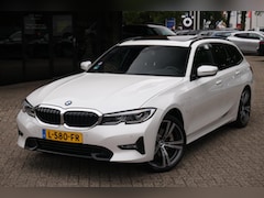 BMW 3-serie Touring - 320e Business Edition Plus/M-Pakket/Pano/Trekhaa/Stoelverwarming/Carplay/Leder