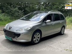 Peugeot 307 SW - 1.6-16V 7 persoons nieuwe APK Inruil is mogelijk