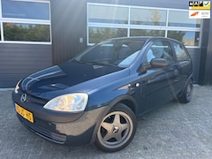 Opel Corsa - 1.2-16V|1 Jaar APK|