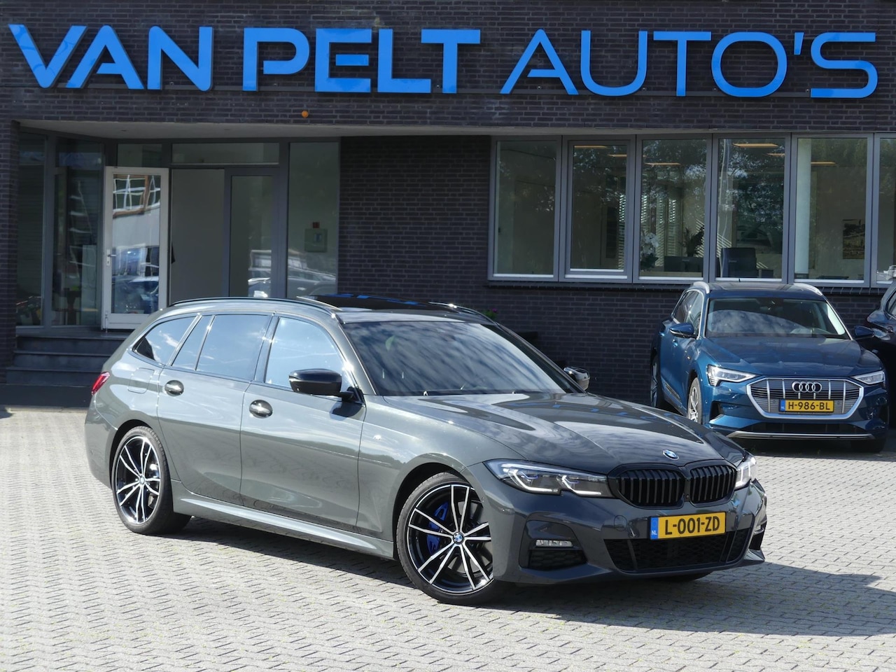 BMW 3-serie Touring - 330D 6-Cilinder Business Edition Plus M-Sport / PANO / - AutoWereld.nl