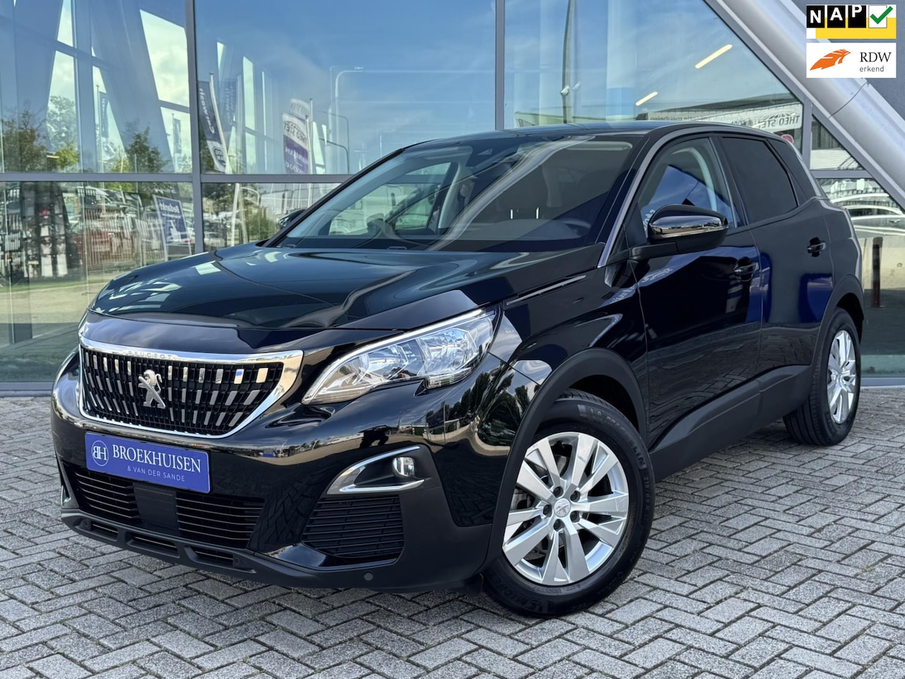 Peugeot 3008 - 1.2 PureTech Blue Lease Executive 131pk Automaat / Nieuwe Distributie / Navigatie - AutoWereld.nl