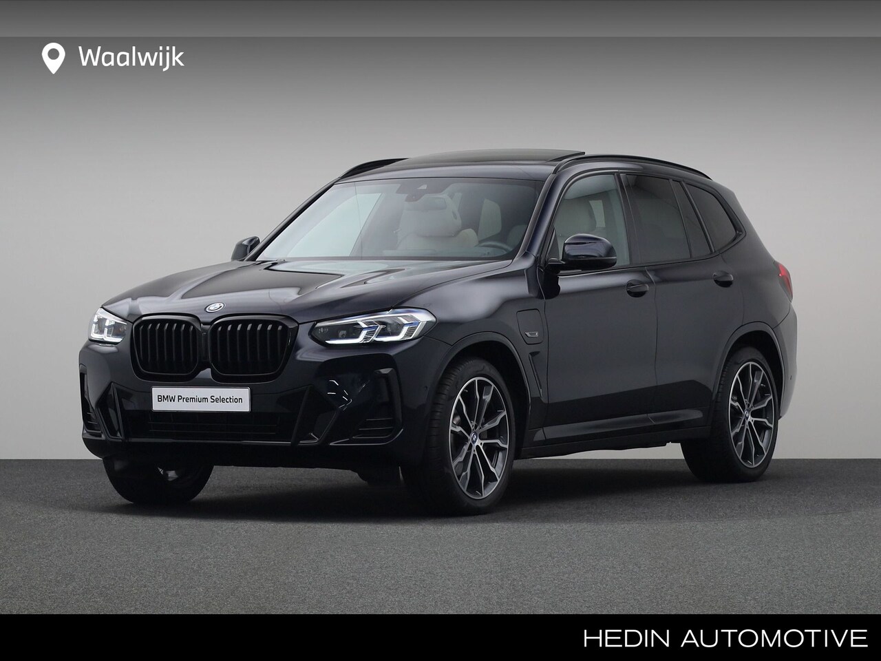 BMW X3 - xDrive30e | M-Sportpakket | Panoramadak | Head-up Display | Innovationpakket - AutoWereld.nl