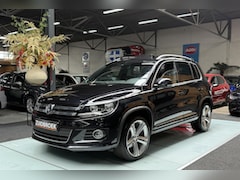 Volkswagen Tiguan - 2.0 TSI 75DKM 4Motion Pano Leer Clima Trekhaak