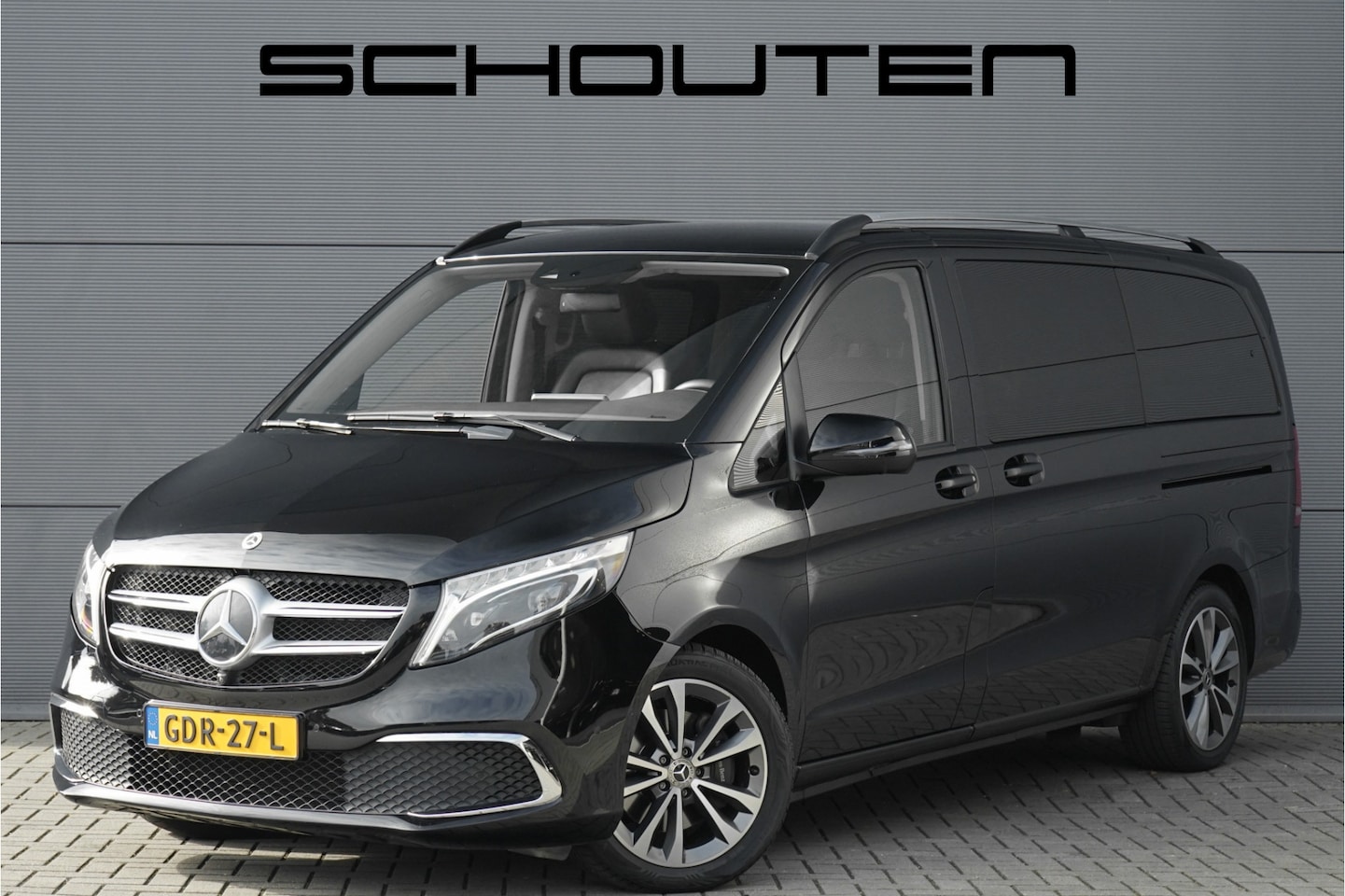 Mercedes-Benz V-klasse - 300d Lang Avantgarde 7-Pers Stoelkoeling Burmester - AutoWereld.nl