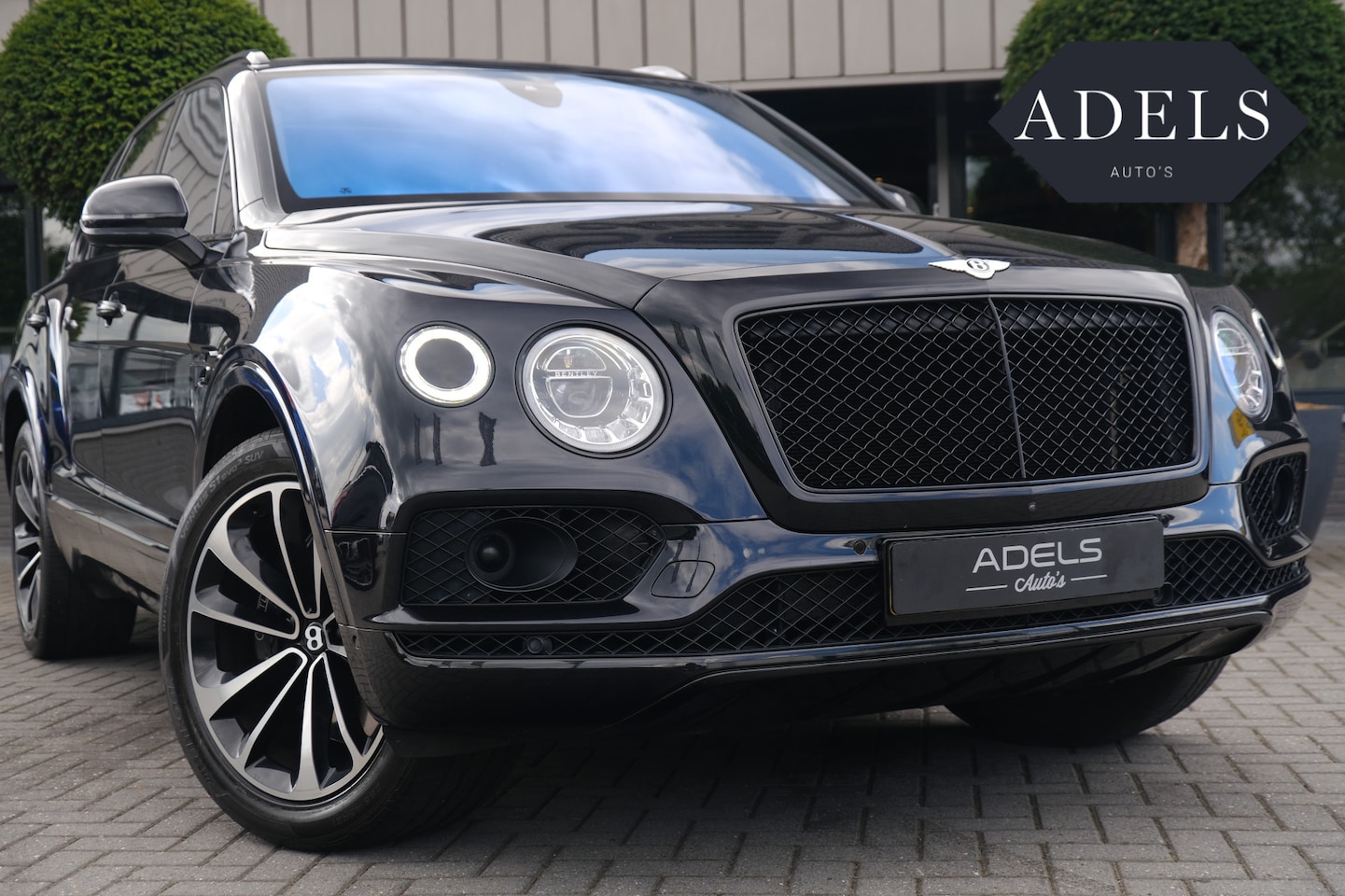 Bentley Bentayga - 4.0 V8 Centenary Mulliner Panodak Carbon HUD Softclose Nachtzicht ACC 360Camera Keyless - AutoWereld.nl