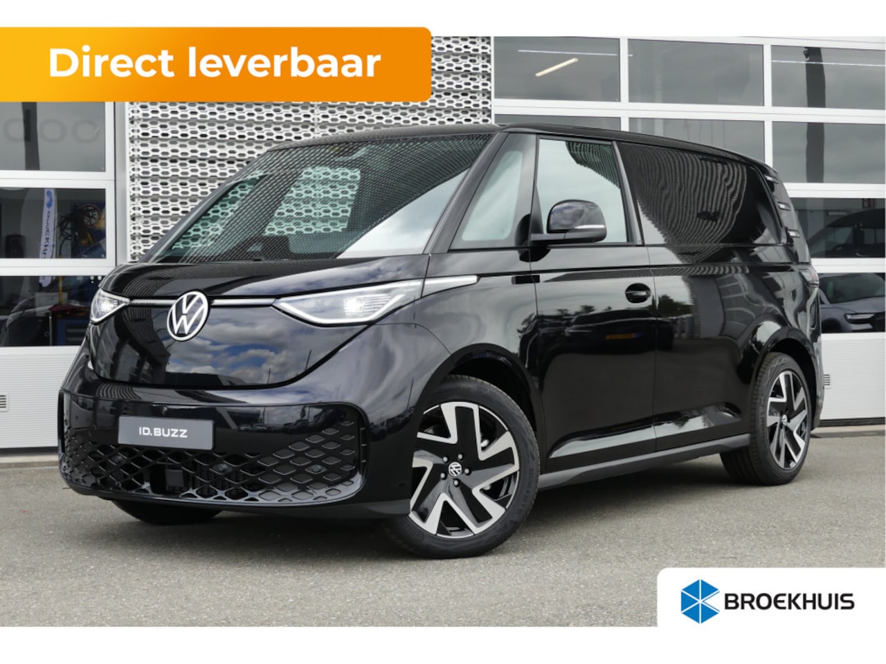Volkswagen ID. Buzz Cargo - Bulli | LED Matrix koplampen | 4-Motion | Trekhaak | Bulli - AutoWereld.nl