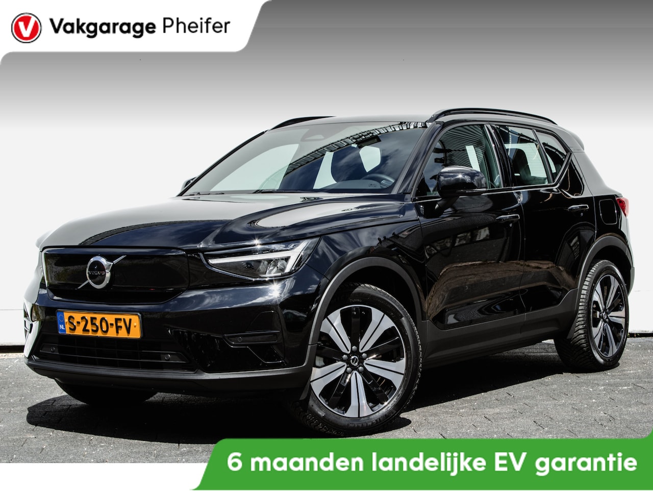 Volvo XC40 - Recharge Core 70 kWh Camera/ Stoel-stuurverwarming/ Full led/ Carplay/ Contourstoelen/ 19" - AutoWereld.nl