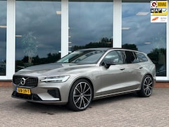 Volvo V60 - 2.0 T6 Recharge AWD AUT. - R-Design - Navi - Camera - Pilot Assist