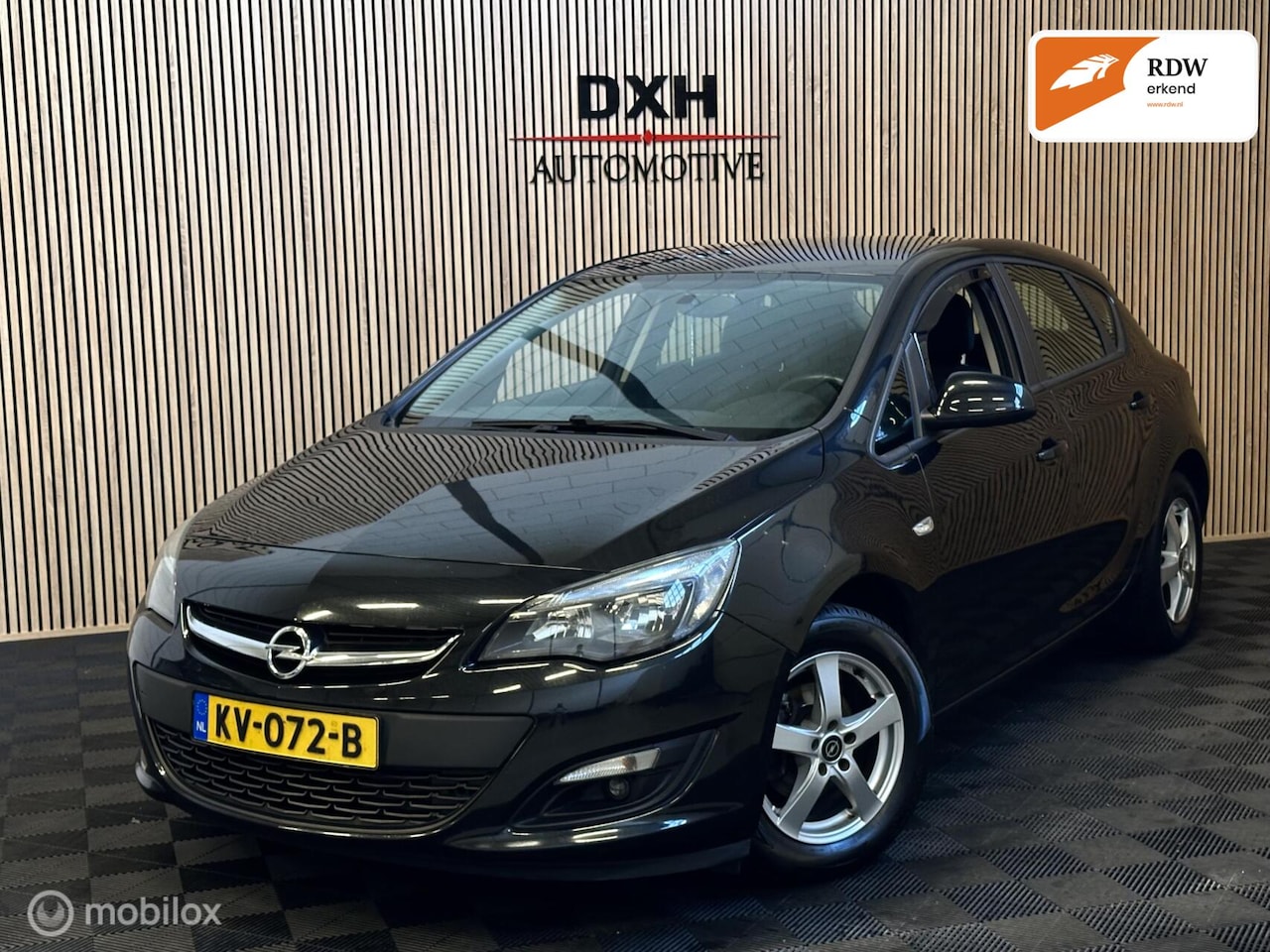 Opel Astra - 1.4 Turbo Design Edition APK/5/2026 CRUISE CLIMA - AutoWereld.nl
