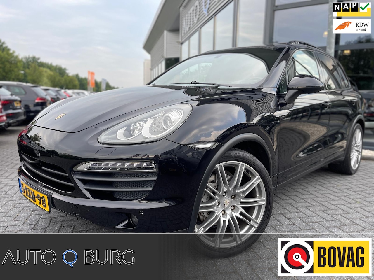Porsche Cayenne - 4.8 S | Schuidak | Automaat | Luchtvering |Elek Trekhaak | Burmester | Memory | Stoelverw - AutoWereld.nl