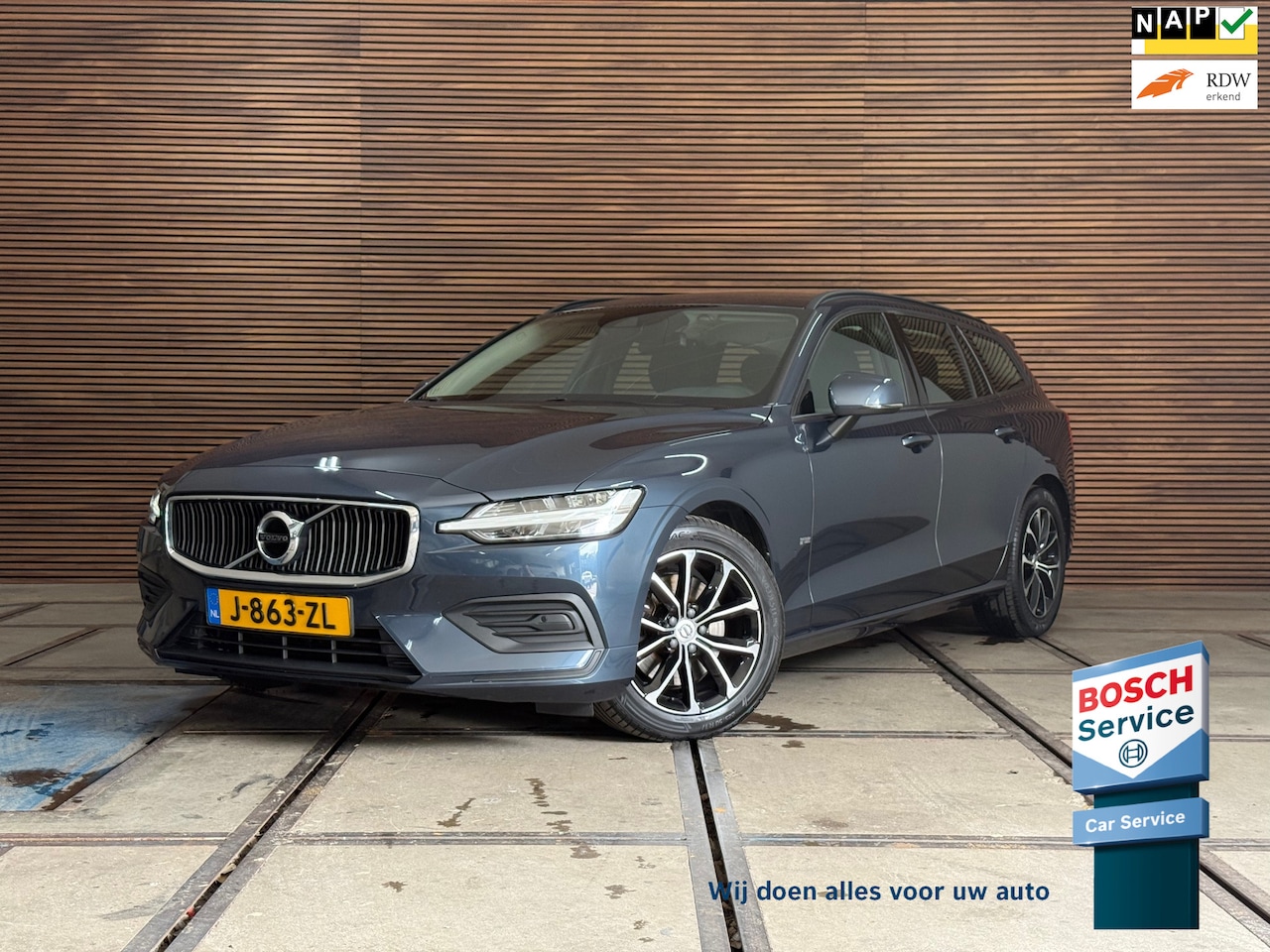Volvo V60 - 2.0 B3 Momentum | Navigatie | Trekhaak | BTW-Auto - AutoWereld.nl