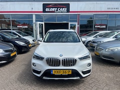 BMW X1 - XDrive25i PANO, AUTOMAAT, PDC