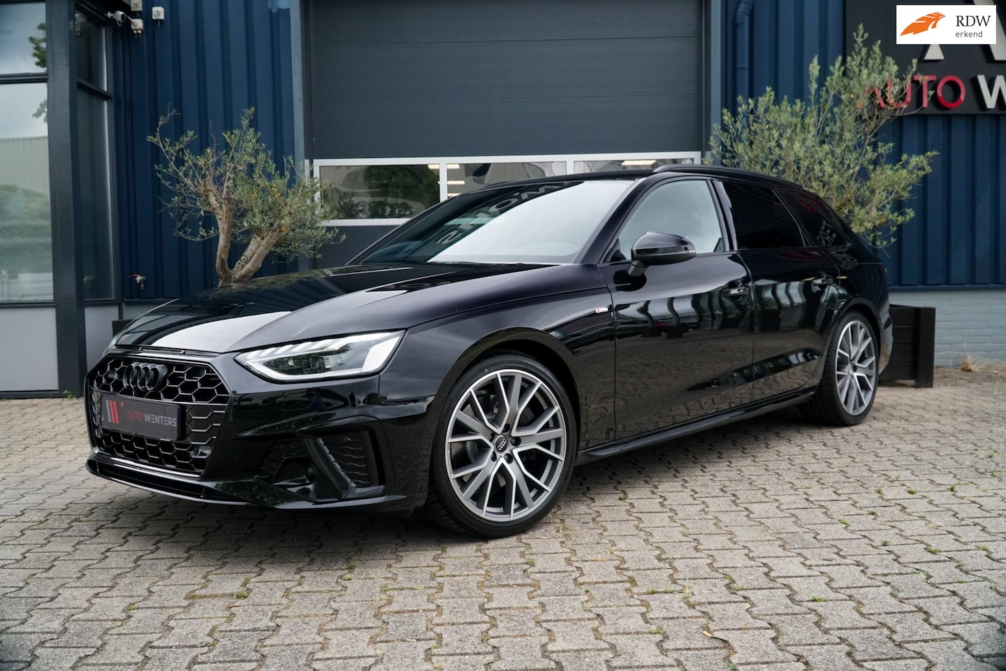 Audi A4 Avant - 45 TFSI quattro S-Line edition Sport 245PK! - AutoWereld.nl