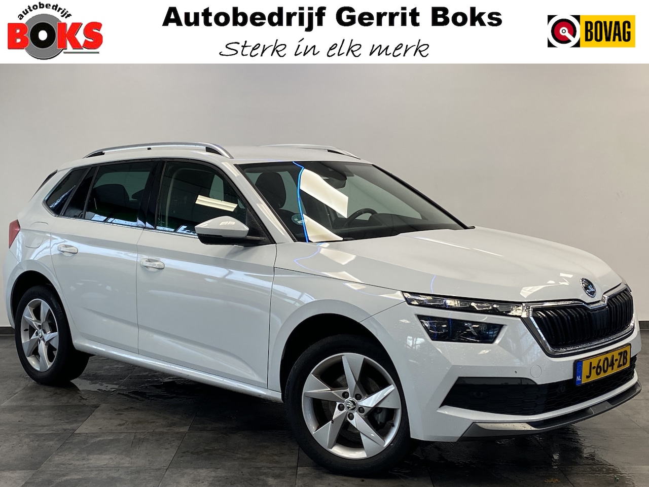 Skoda Kamiq - 1.5 TSI ACT Business Edition Carplay PDC Trekhaak Automaat 150PK! 2 Jaar garantie mogelijk - AutoWereld.nl