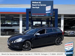 Volvo V60 - 1.6 T3 R-Design / Automaat / NL-Auto / 1Ste-Eigenaar / Cruise-Control / Climate-Control /