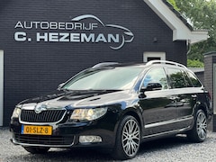 Skoda Superb Combi - 1.8 TSI Elegance Business Line BOMVOL OPTIES PANO XENON LEDER MEMORY