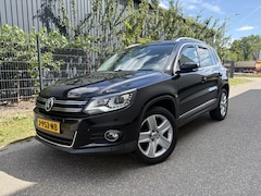 Volkswagen Tiguan - 2.0 TSI Sport&Style 4Motion / AUTOMAAT / NAVI / CRUISE