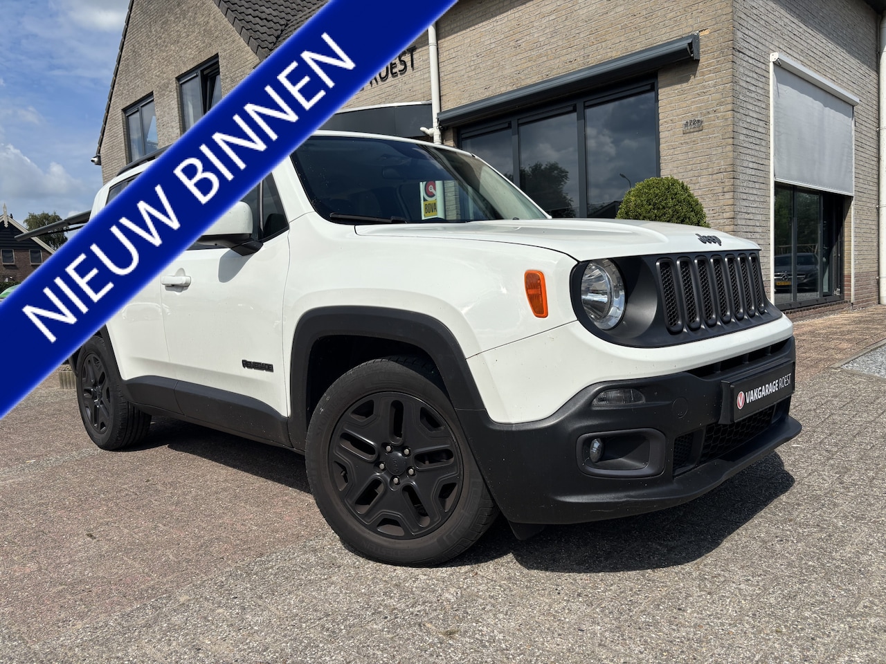 Jeep Renegade - 1.4 MultiAir Automaat Longitude Navigatie / Trekhaak / Stoelverwarming - AutoWereld.nl